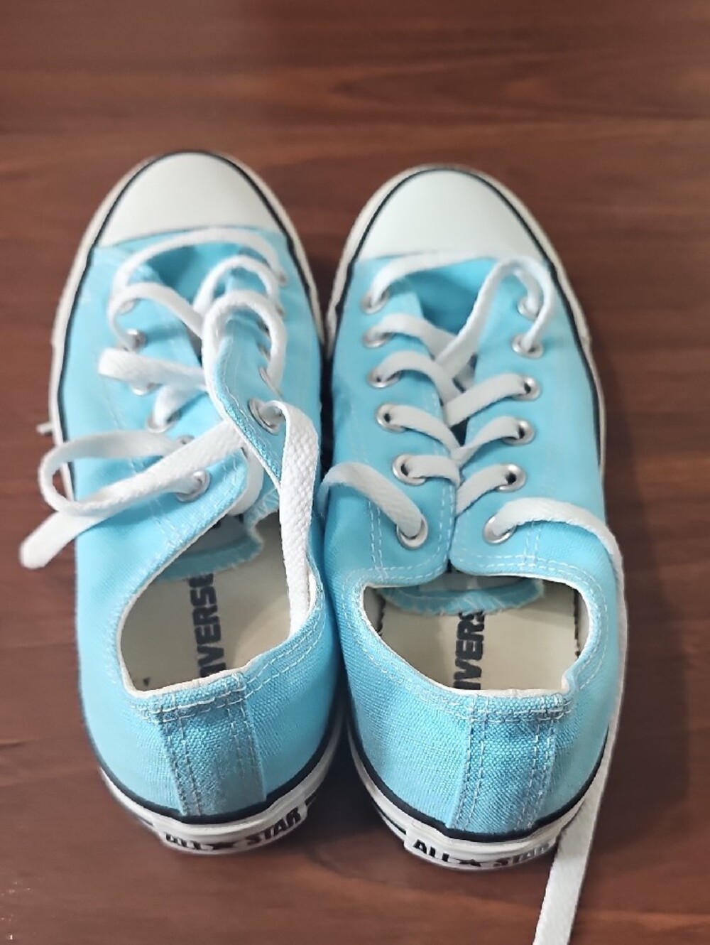Converse Low Top Sneakers in Light Blue and White - Picture 3 of 5